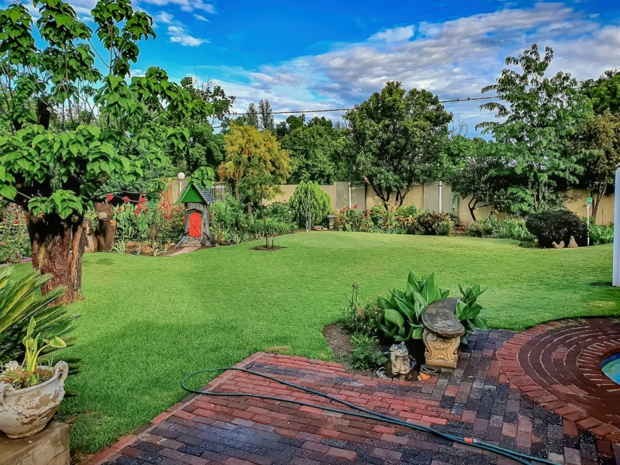 3 Bedroom Property for Sale in Wilgenhof Free State